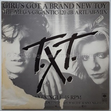 T.X.T. - Girl's Got A Brand New Toy • 12" Vinyl Maxi - Labyrinth Music