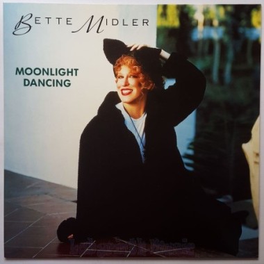 Bette Midler - Moonlight Dancing