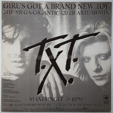 T.X.T. - Girl's Got A Brand New Toy • 12" Vinyl Maxi • NM - Labyrinth Music