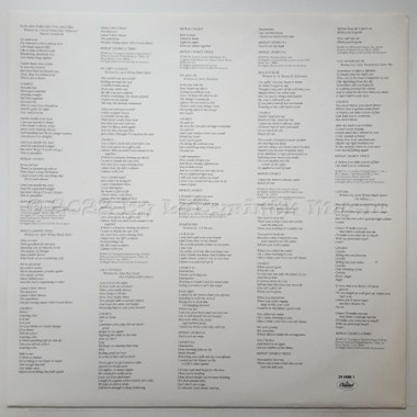 Anne Murray - Something To Talk About • 12" Vinyl LP • NM - Labyrinth Music