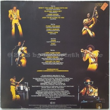 Commodores - Live • 12" Vinyl LP - Labyrinth Music