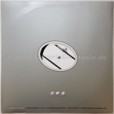 Futuro - The Amac • 12" Vinyl Maxi • EX - Labyrinth Music