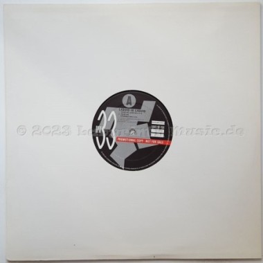 Liquid Is Liquid - Tease Me • 12" Vinyl Maxi • MINT - Labyrinth Music