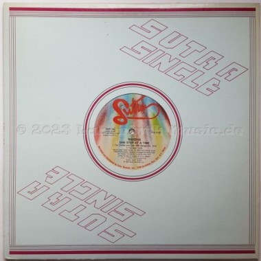 Naisha - One Step At A Time • 12" Vinyl Maxi • MINT - Labyrinth Music