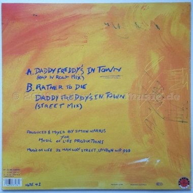 Daddy Freddy - Daddy Freddy's In Town • 12" Vinyl Maxi • NM - Labyrinth Music