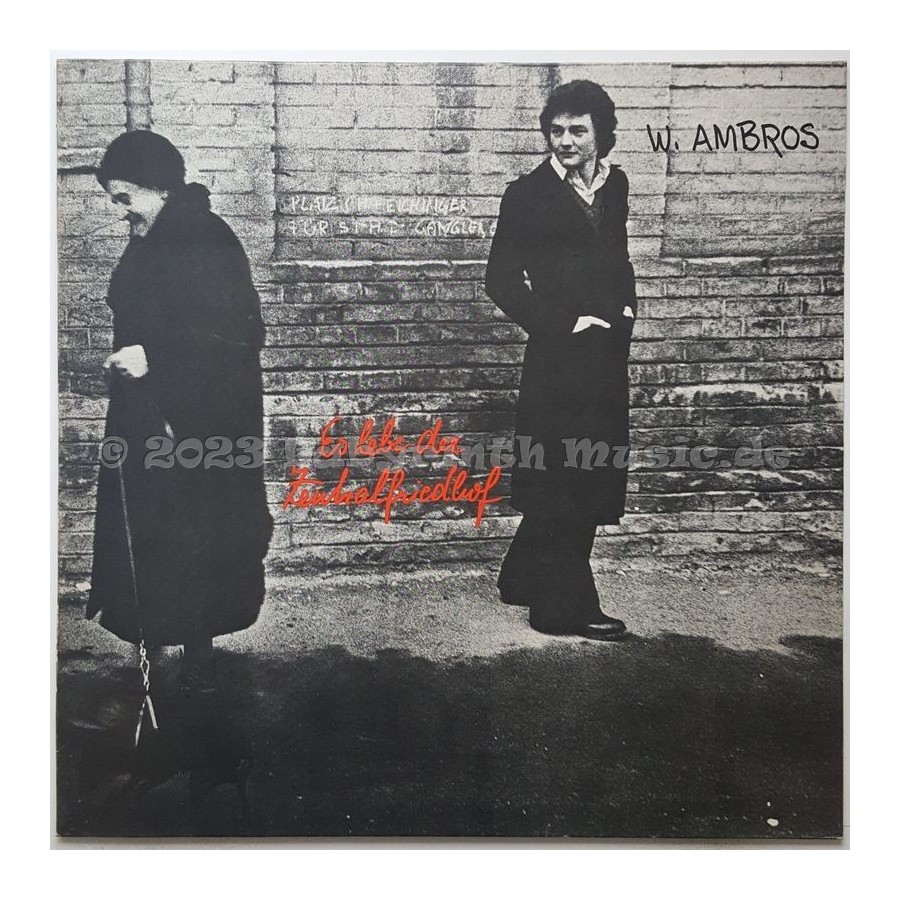 Wolfgang Ambros - Es Lebe Der Zentralfriedhof • 12" Vinyl LP • EX - Labyrinth Music