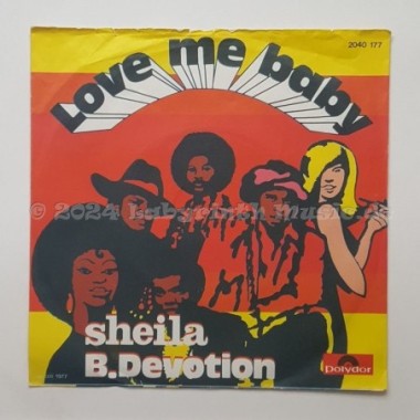 Sheila & B. Devotion - Love Me Baby • 7" Vinyl - Labyrinth Music