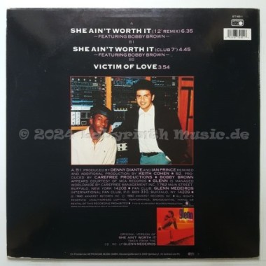 Glenn Medeiros Feat. Bobby Brown - She Ain't Worth It • 12" Vinyl Maxi - Labyrinth Music