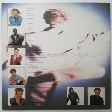 Simply Red - A New Flame • 12" Vinyl LP - Labyrinth Music