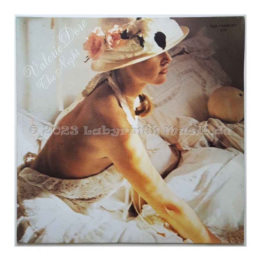 Valerie Dore - The Night • 12" Vinyl Maxi - Labyrinth Music