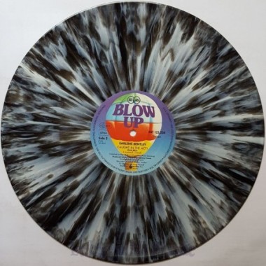 Earlene Bentley - Caught In The Act • 12" Vinyl Maxi • EX - Labyrinth Music